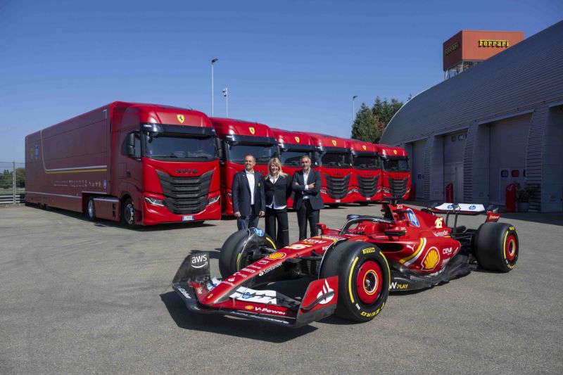 IVECO consegna 16 veicoli commerciali leggeri e pesanti alla Scuderia Ferrari HP - AUTO INDUSTRIALE BERGAMASCA