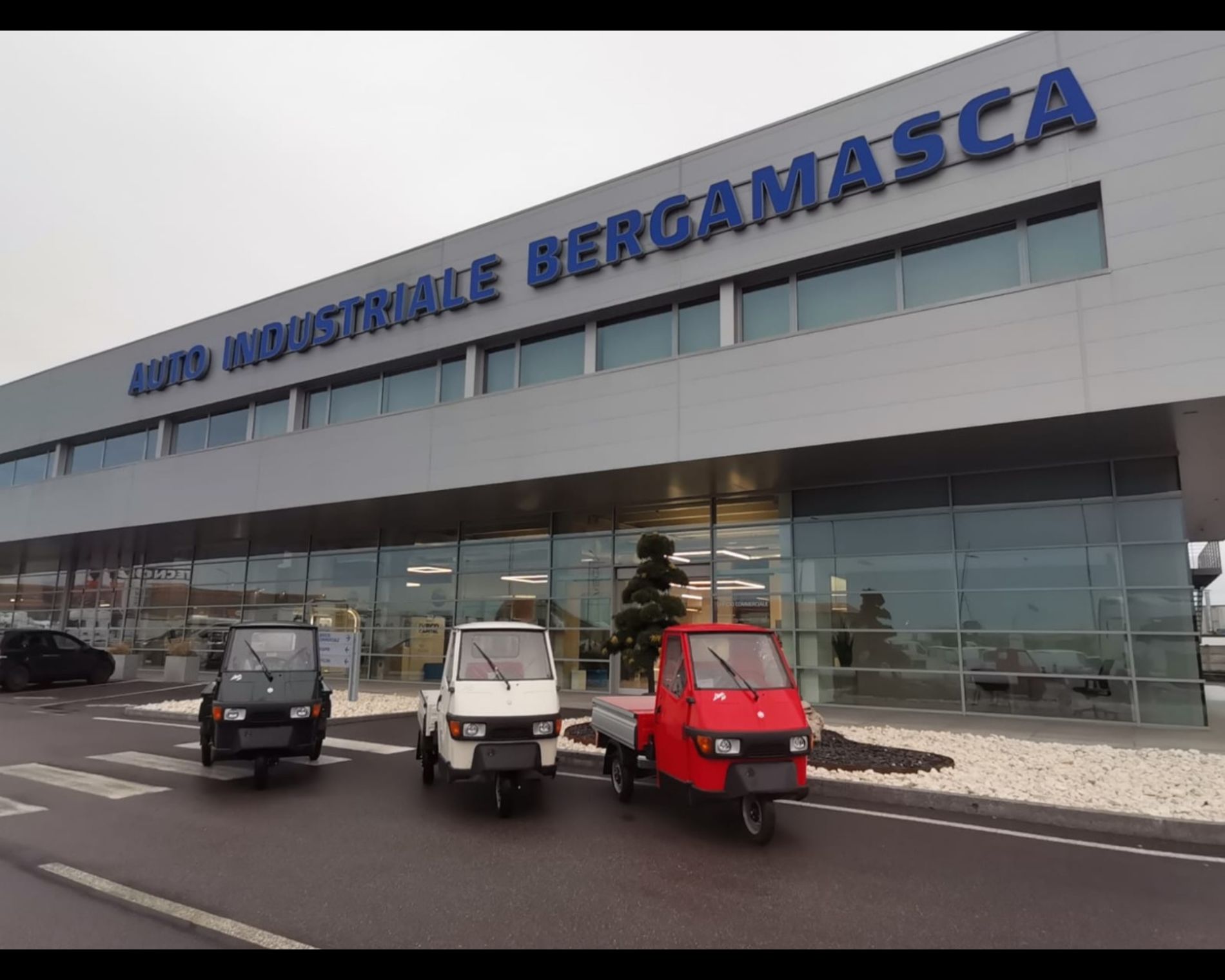 Altri marchi APE 50 TOP E4 RED SPRINT - AUTO INDUSTRIALE BERGAMASCA