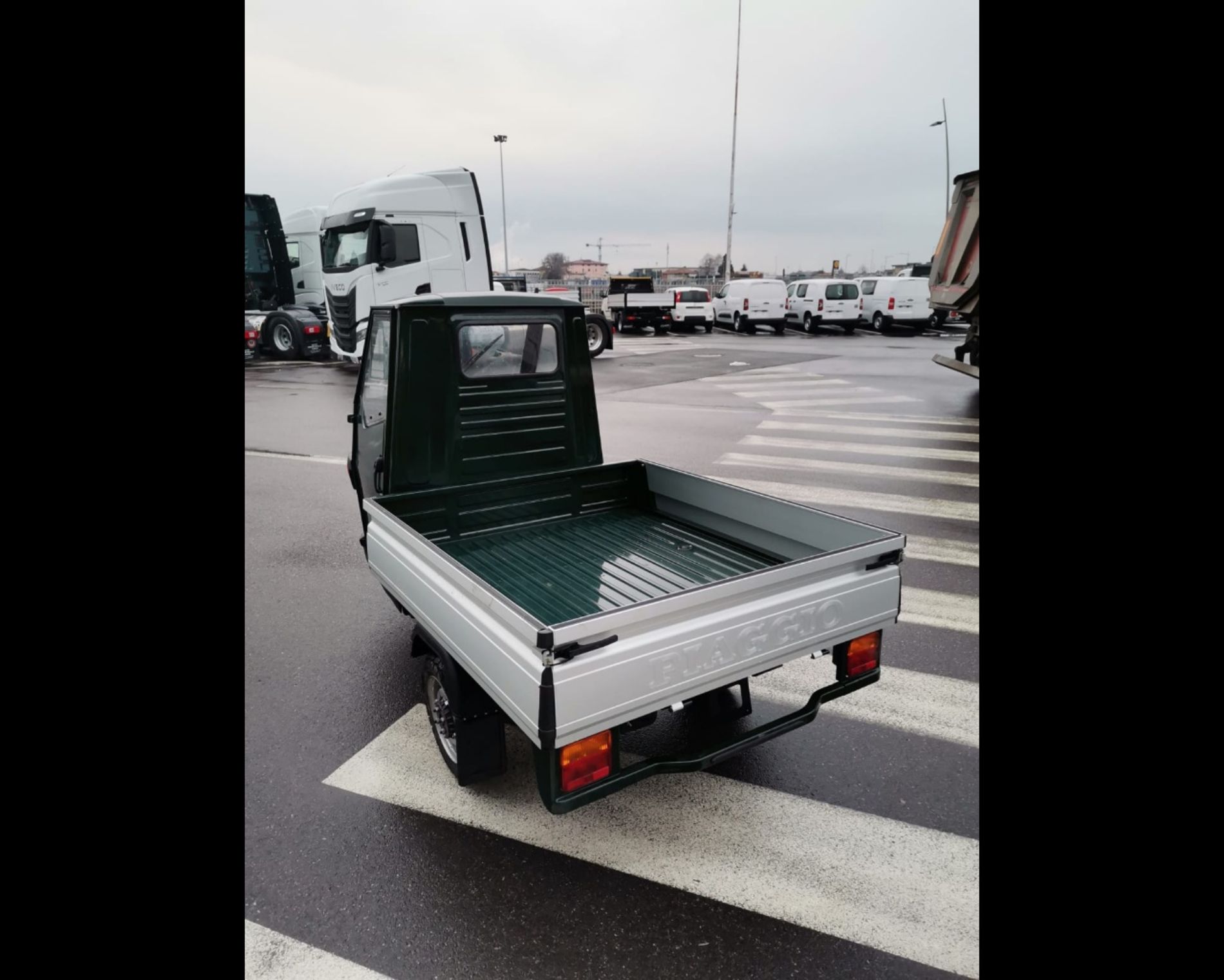 Altri marchi APE 50 TOP E4 RED SPRINT - AUTO INDUSTRIALE BERGAMASCA