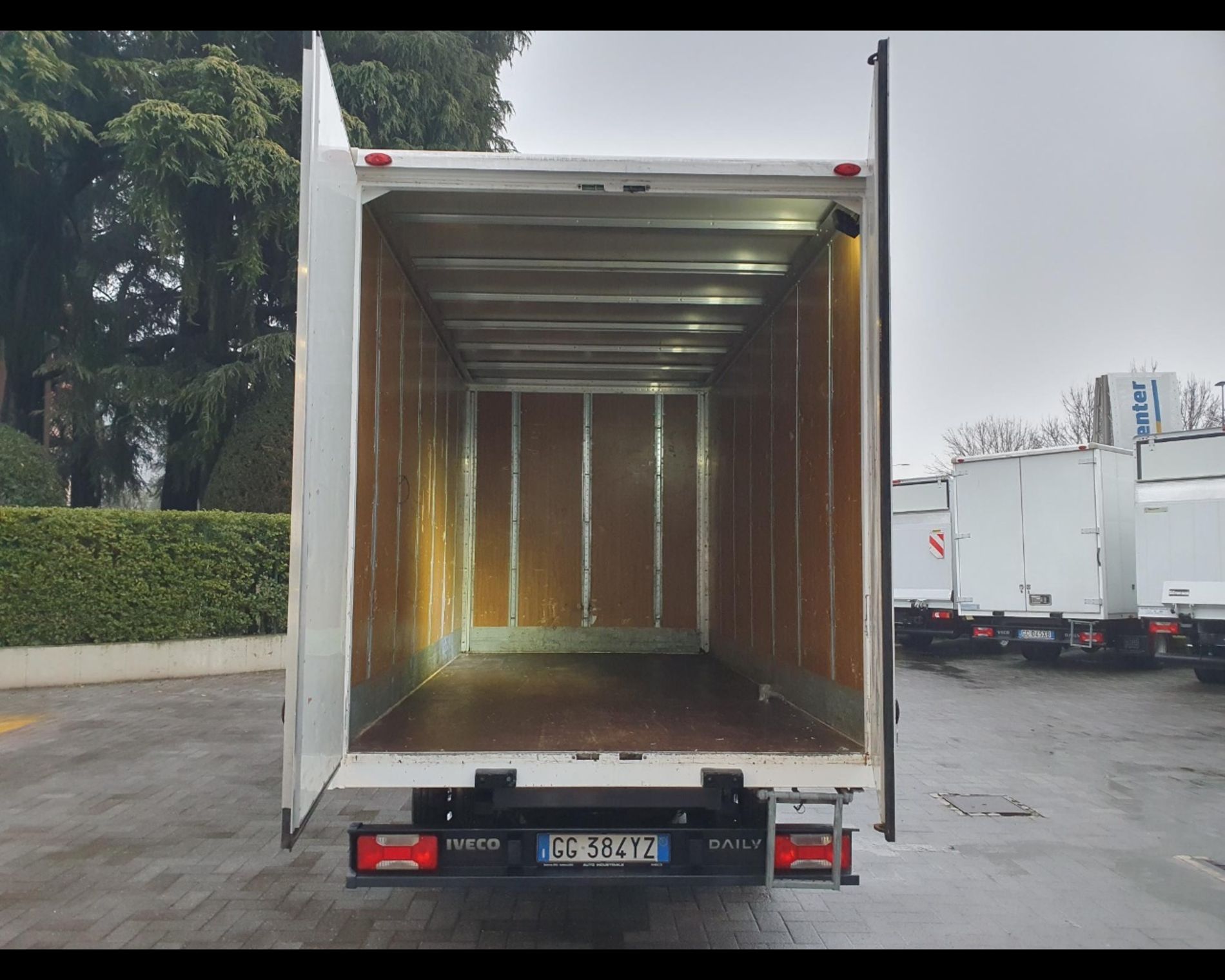 IVECO IVECO DAILY 35C14 BOX - AUTO INDUSTRIALE BERGAMASCA