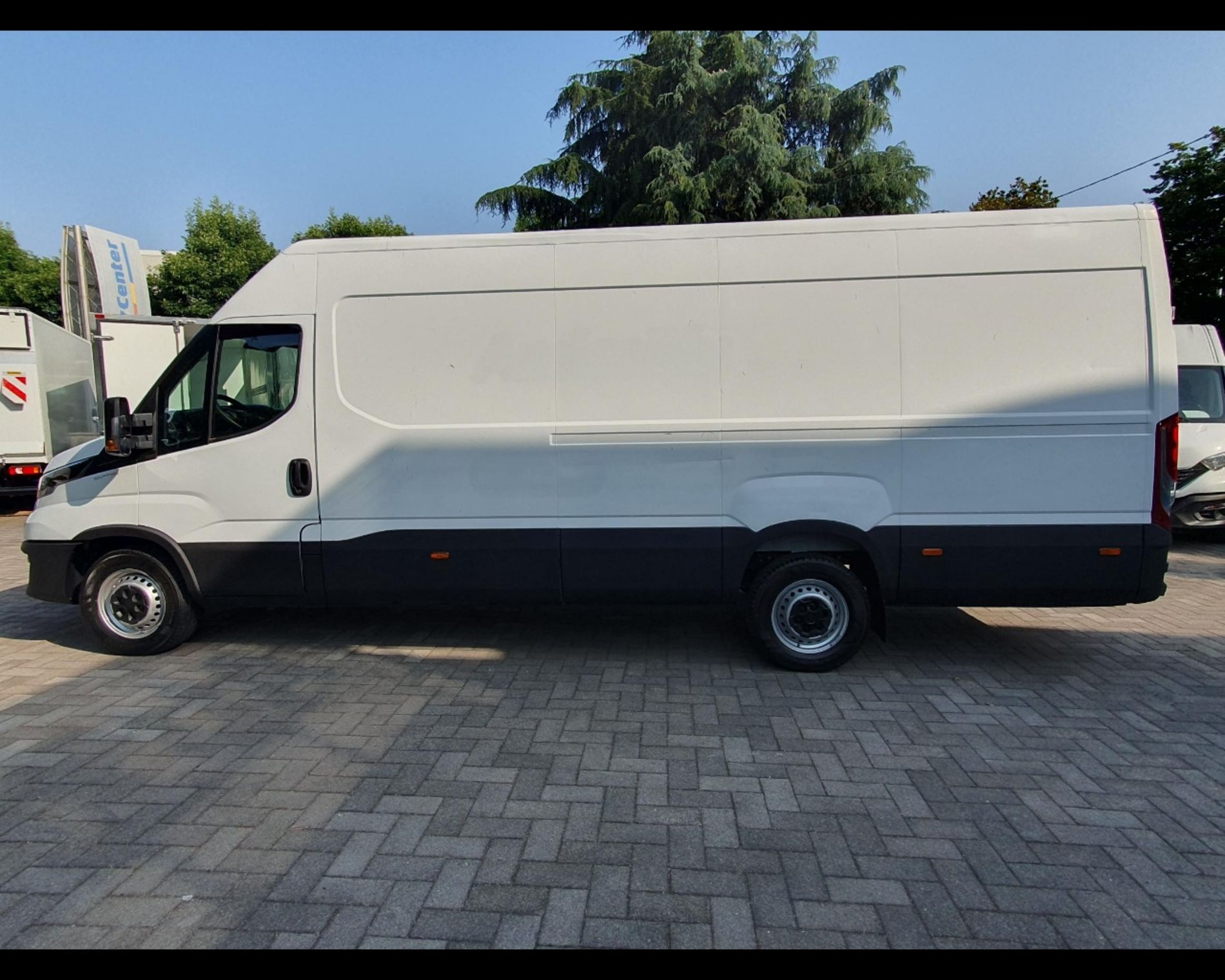 IVECO IVECO DAILY 35S14 L4H2 - AUTO INDUSTRIALE BERGAMASCA