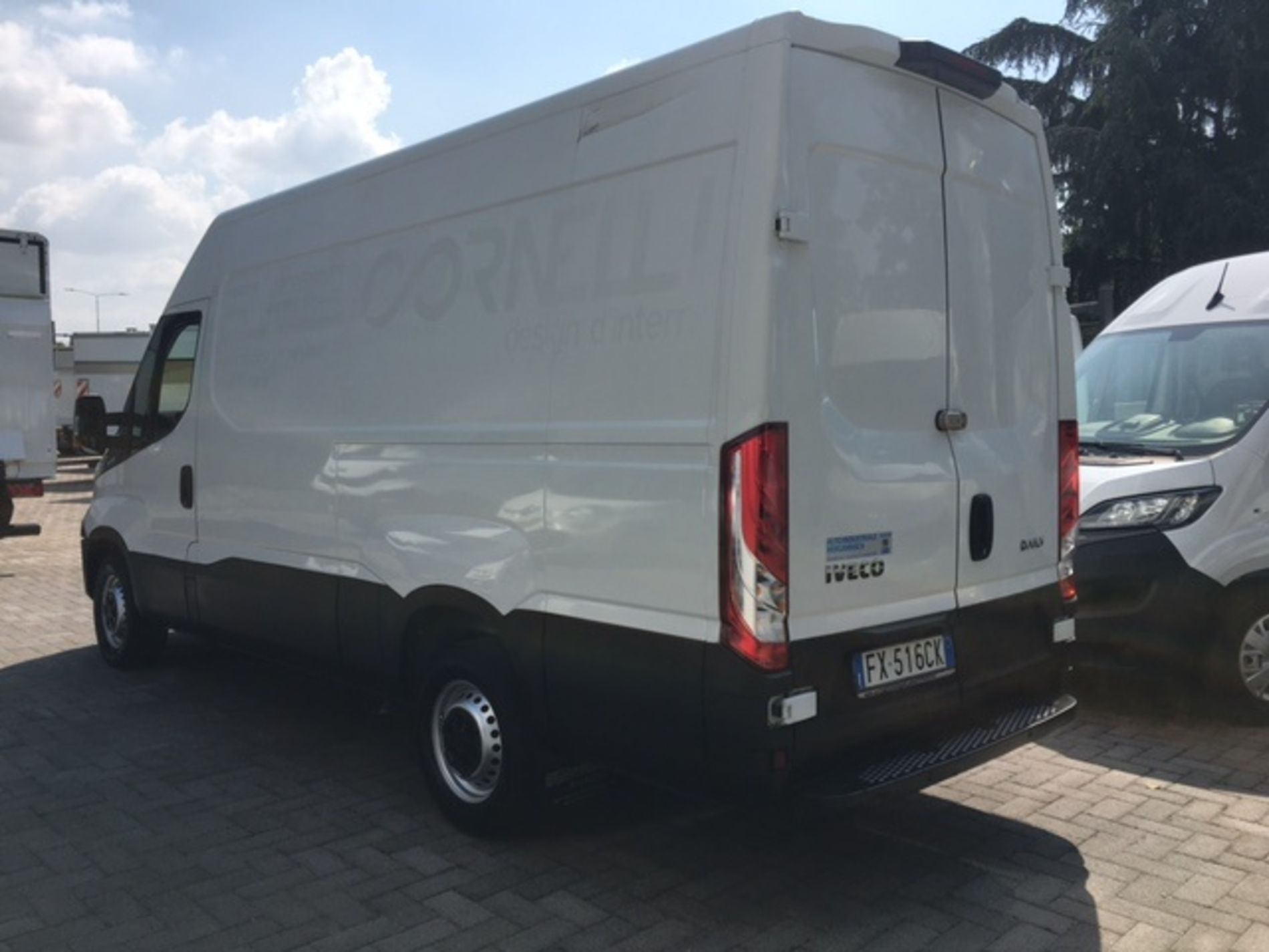 IVECO IVECO DAILY 3520L H2 35S14  - AUTO INDUSTRIALE BERGAMASCA