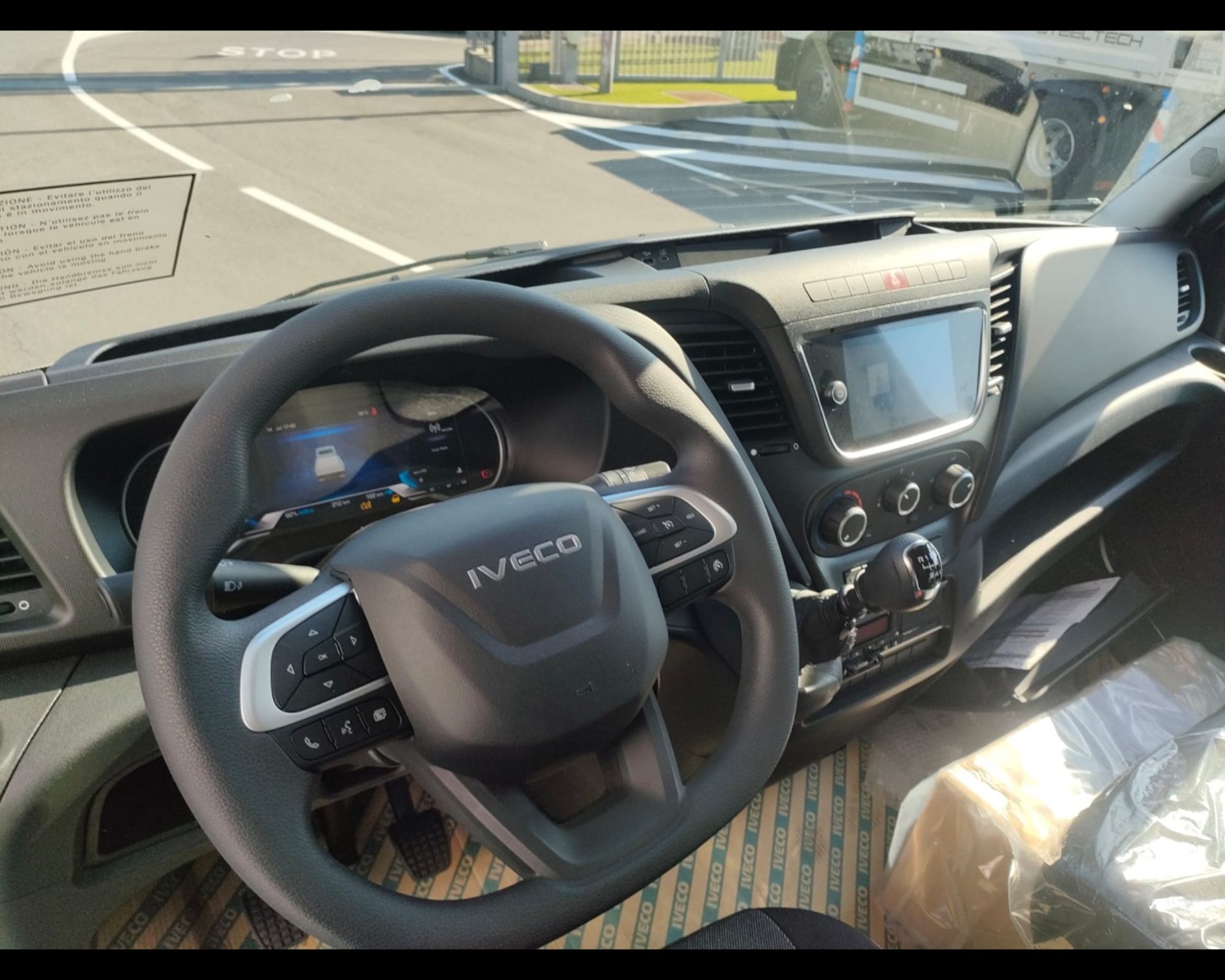 IVECO 70C18H CAB. RG BAR 6M P.3750 E6E MY24 - AUTO INDUSTRIALE BERGAMASCA