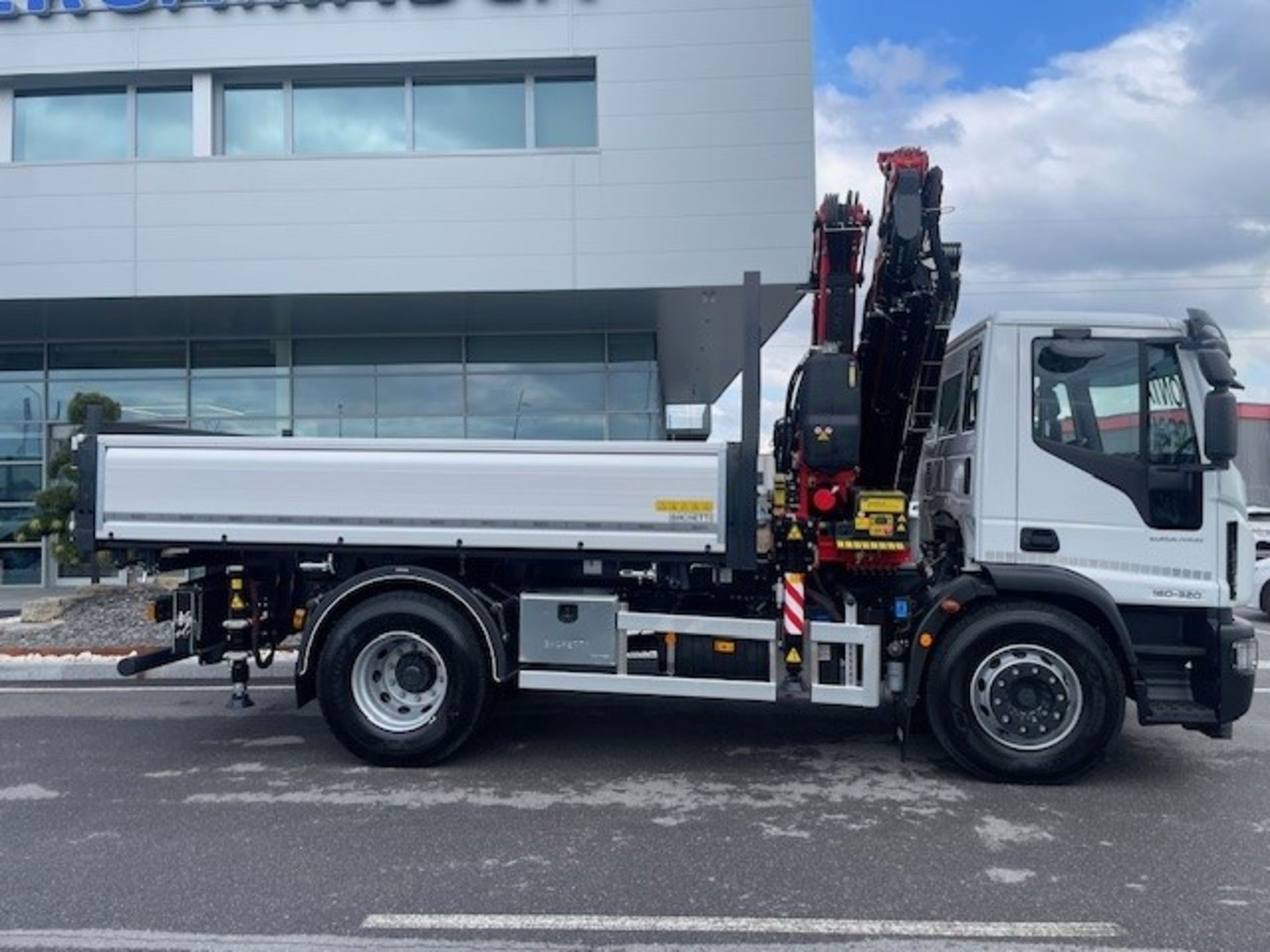 IVECO ML180E32K CAB. CC TB P.3690 9M E6E MY15 - AUTO INDUSTRIALE BERGAMASCA