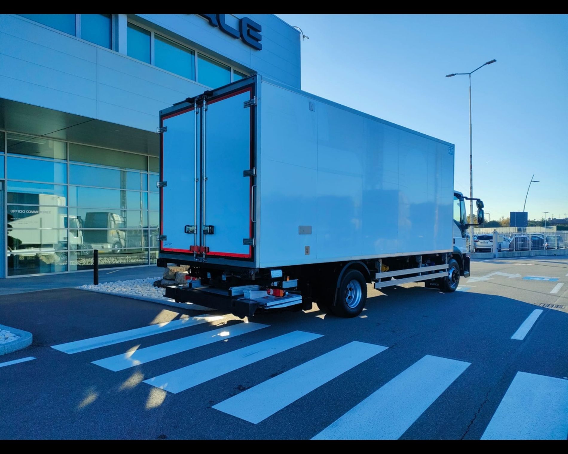 IVECO ML140-28/P ISO +FRIGO+SPONDA - AUTO INDUSTRIALE BERGAMASCA