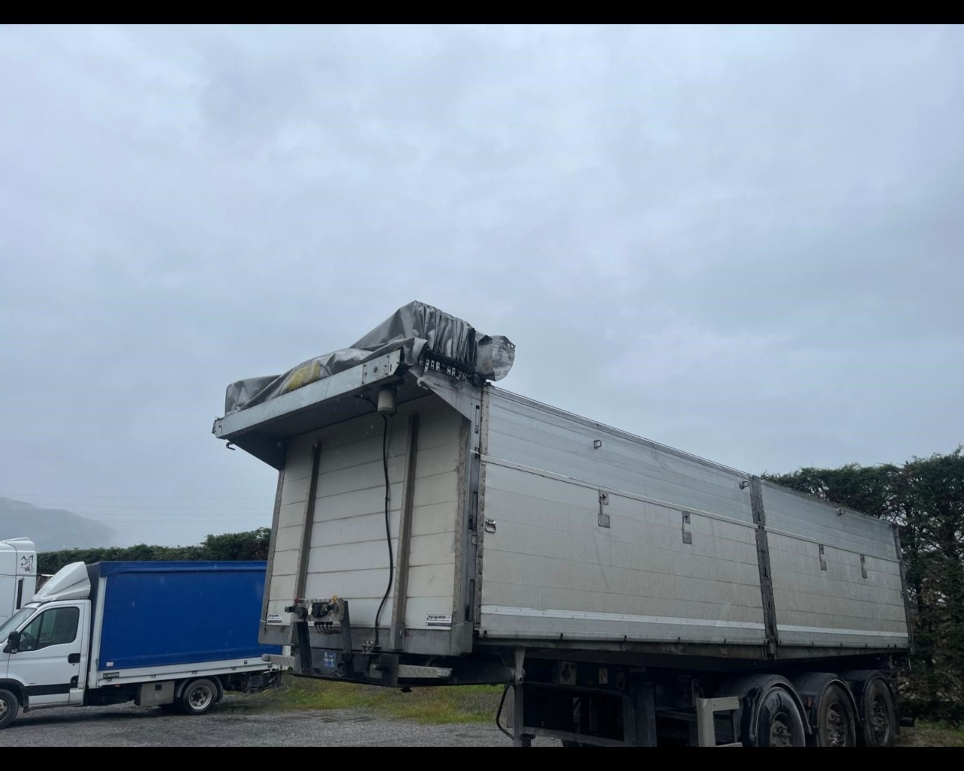 IVECO SEMIRIMORCHIO PAGANINI RIBALTABILE TRE LATI - AUTO INDUSTRIALE BERGAMASCA