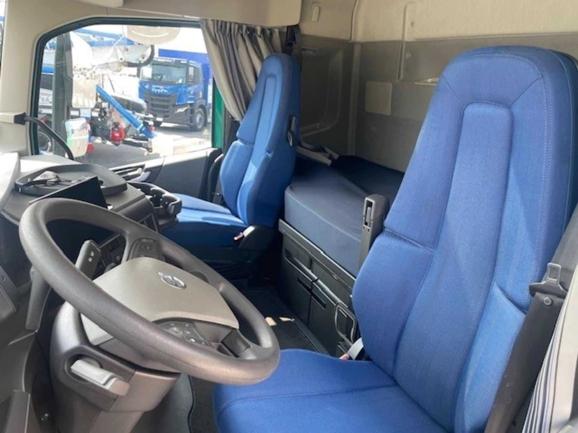 VOLVO TRUCKS VOLVO FH13 .500cv Automatico+vebplus - AUTO INDUSTRIALE BERGAMASCA