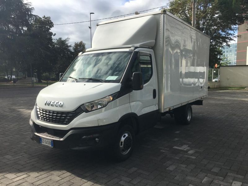 IVECO IVECO DAILY 35C14 CON BOX - AUTO INDUSTRIALE BERGAMASCA