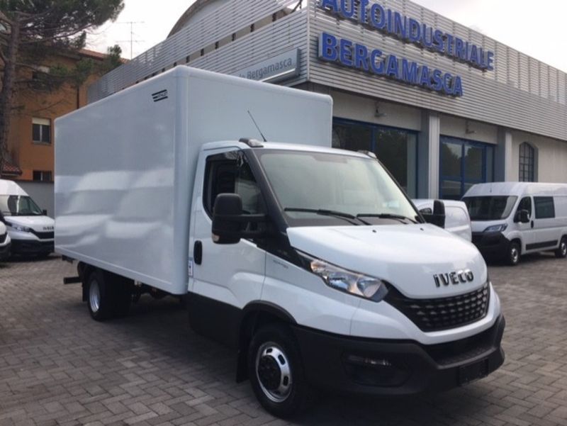 IVECO IVECO DAILY 35C16 CON SPONDA IDRAULICA E BOX - AUTO INDUSTRIALE BERGAMASCA