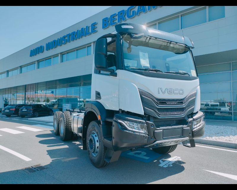 IVECO AD380T54 - AUTO INDUSTRIALE BERGAMASCA