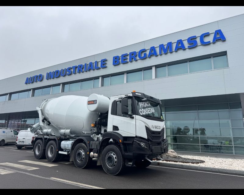 IVECO AD410T54 - AUTO INDUSTRIALE BERGAMASCA